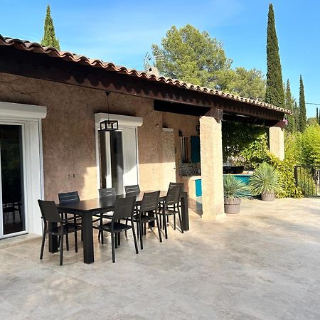 Villa De Charme En Campagne Avec Piscine Privee Et Nature Luxuriante Le Beausset Exterior photo